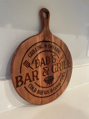 Dad’s bar & grill